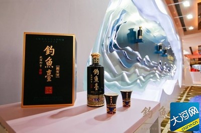 钓鱼台酒业新品在成都春糖会上大放异彩